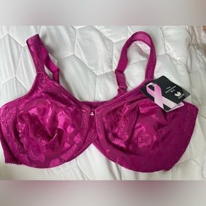 Wacoal Breast cancer Awareness Bra  38D NWTand gorgeous pink